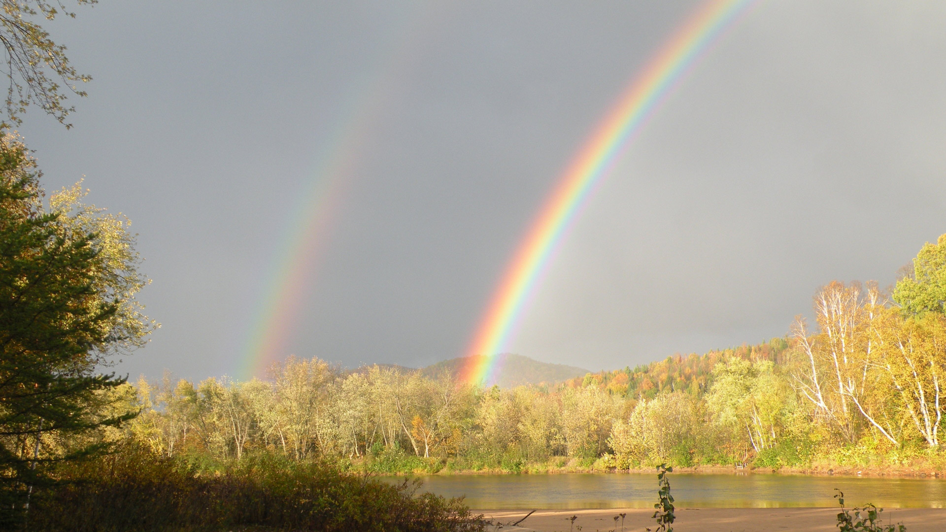 2 rainbows